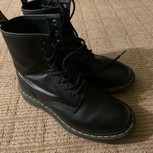 Dr.Marten Boots
